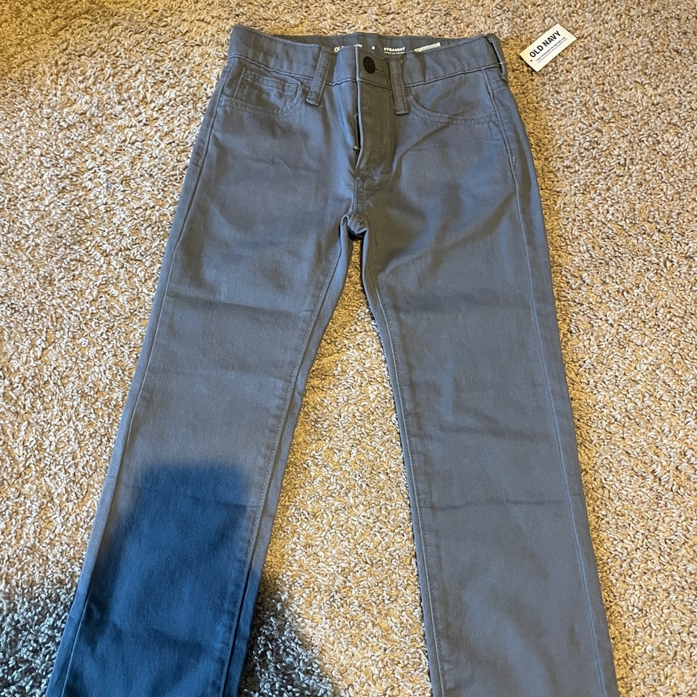 NWT Old Navy Boy's Size 6 Gray Straight Jeans